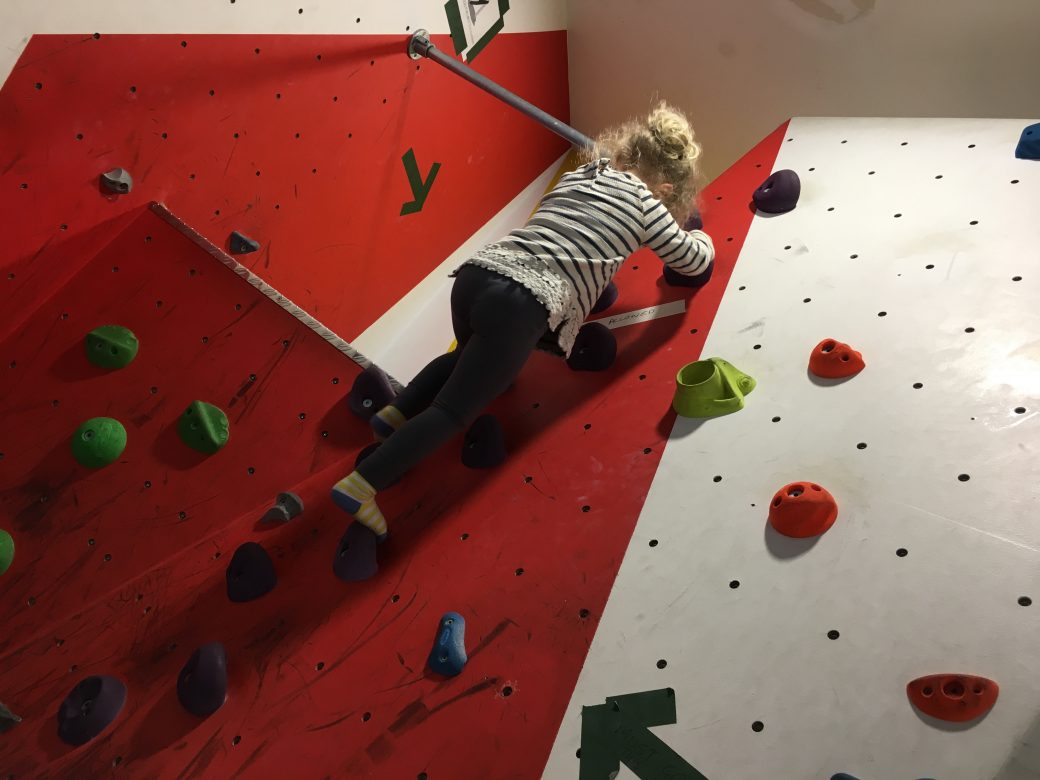 kids-climbing-wall-glasgow - Glasgow With Kids